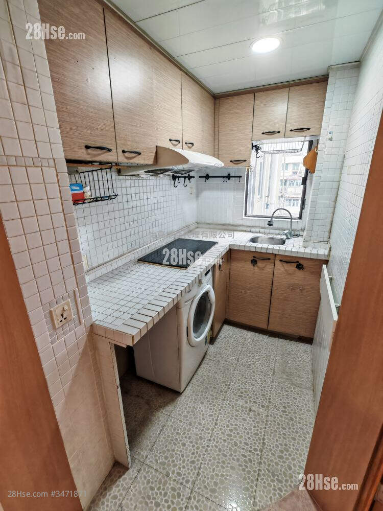 Lockhart House Rental 2 Bedrooms , 1 Bathroom 447 ft² ( 41.5 m² )