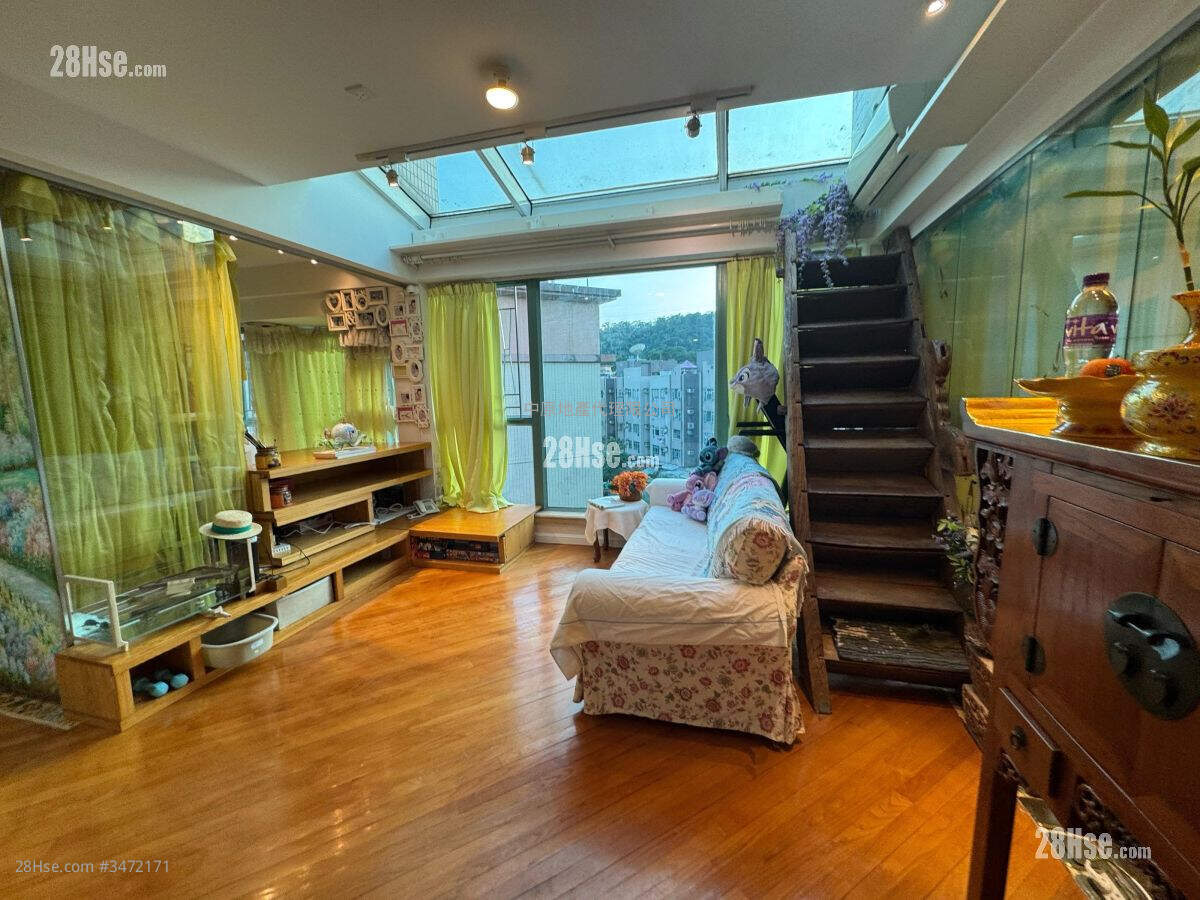 Parc Versailles Rental 3 Bedrooms , 2 Bathrooms 845 ft² ( 78.5 m² )