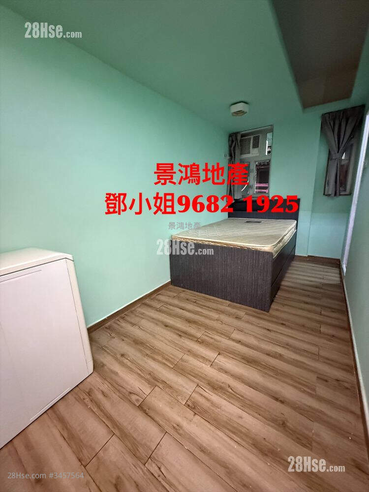 Man Wah Building Rental Studio , 1 Bathroom 140 ft² ( 13.0 m² )