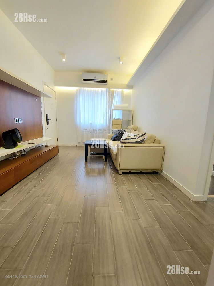 Timmar Court Rental 2 Bedrooms , 1 Bathroom 552 ft² ( 51.3 m² )