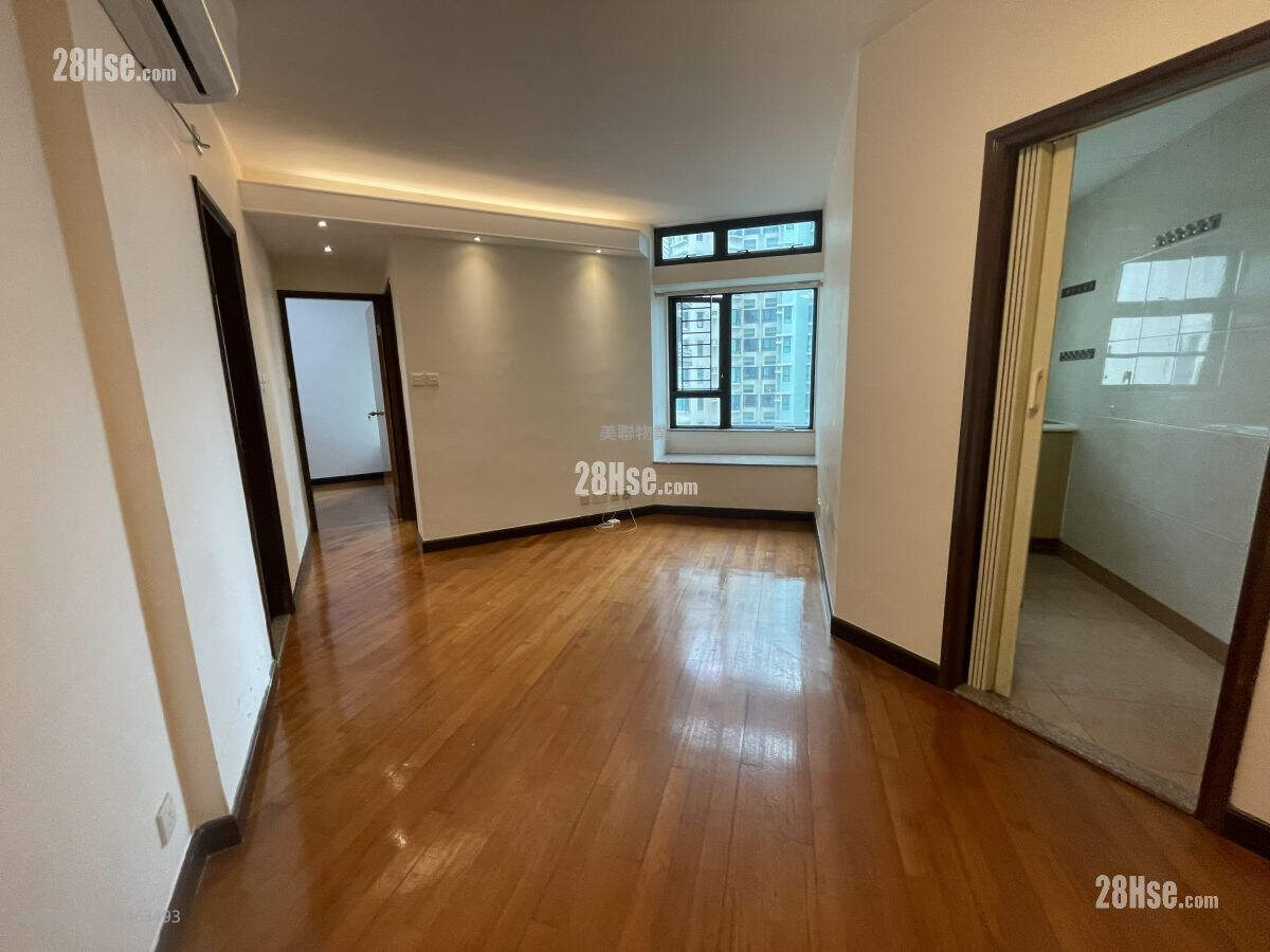 Grand Horizon Sell 2 Bedrooms , 1 Bathroom 466 ft² ( 43.3 m² )