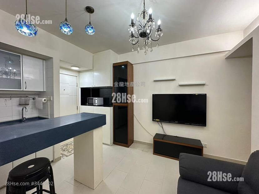 Pao Woo Mansion Rental 2 Bedrooms , 2 Bathrooms 423 ft² ( 39.3 m² )