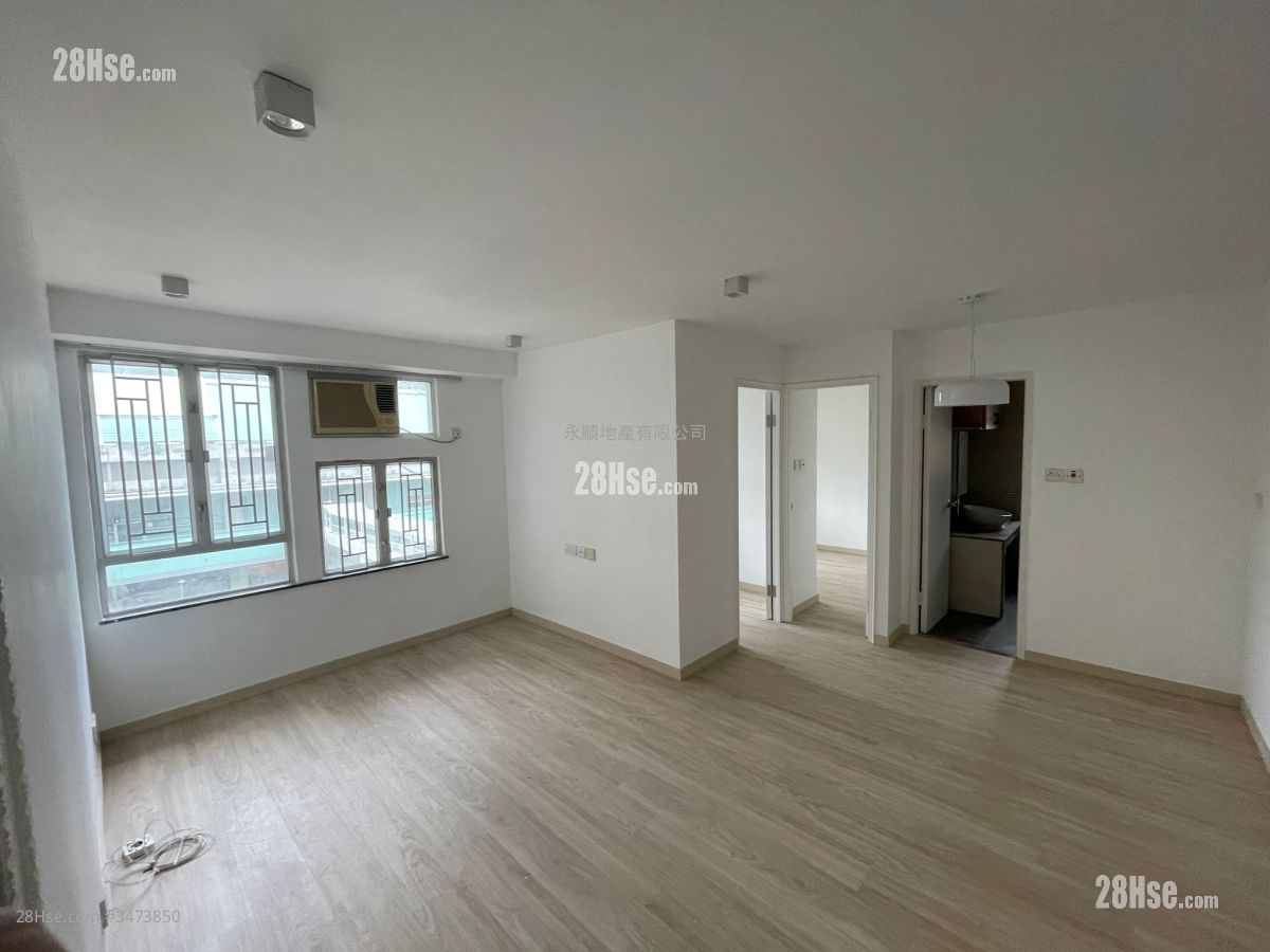 Siu Hong Court Rental 2 Bedrooms , 1 Bathroom 467 ft² ( 43.4 m² )