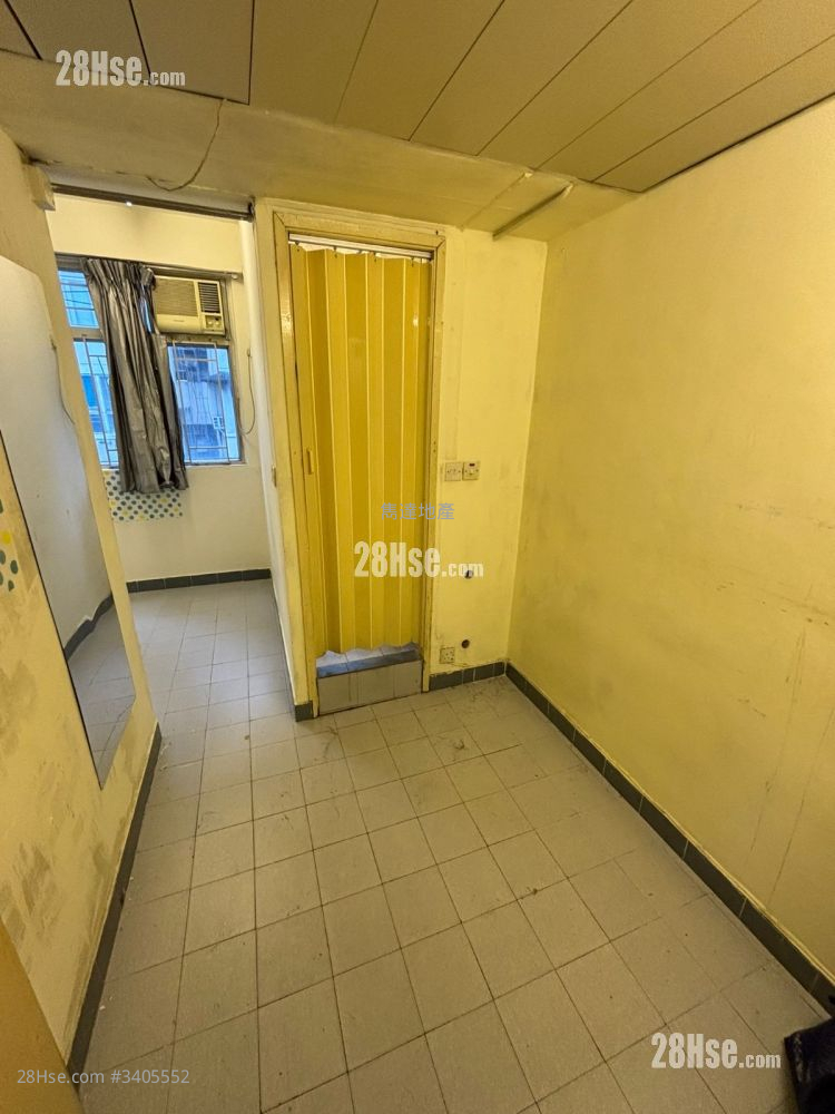 Kiu Wing Building Rental 1 Bathroom 130 ft² ( 12.1 m² )