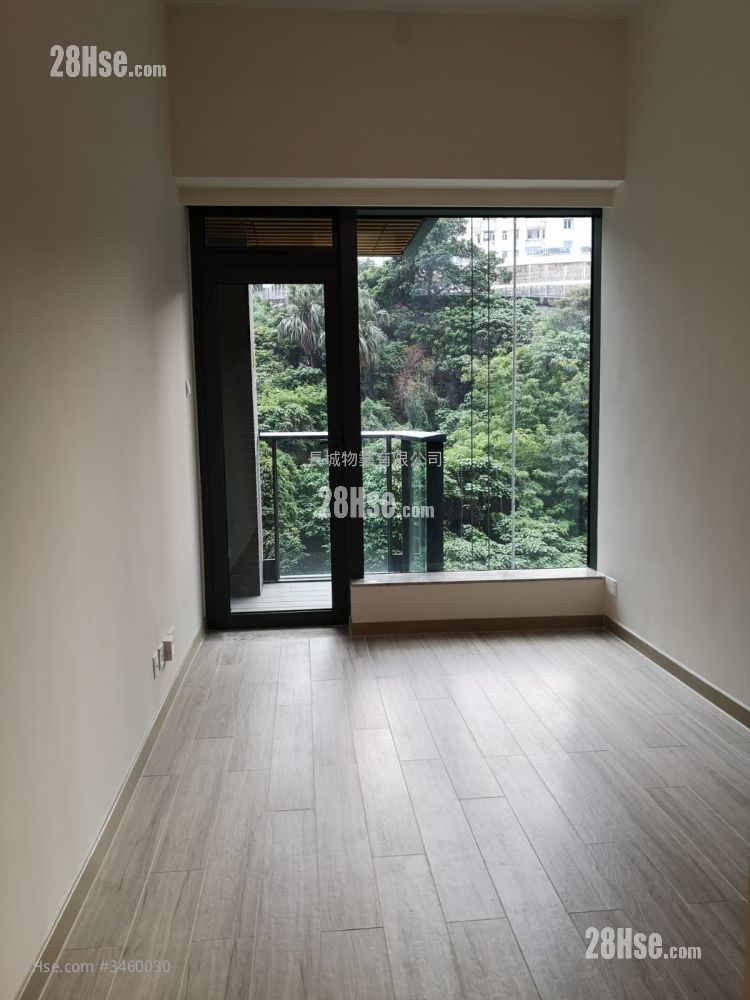 Novum East Sell 1 Bedroom , 1 Bathroom 297 ft² ( 27.6 m² )