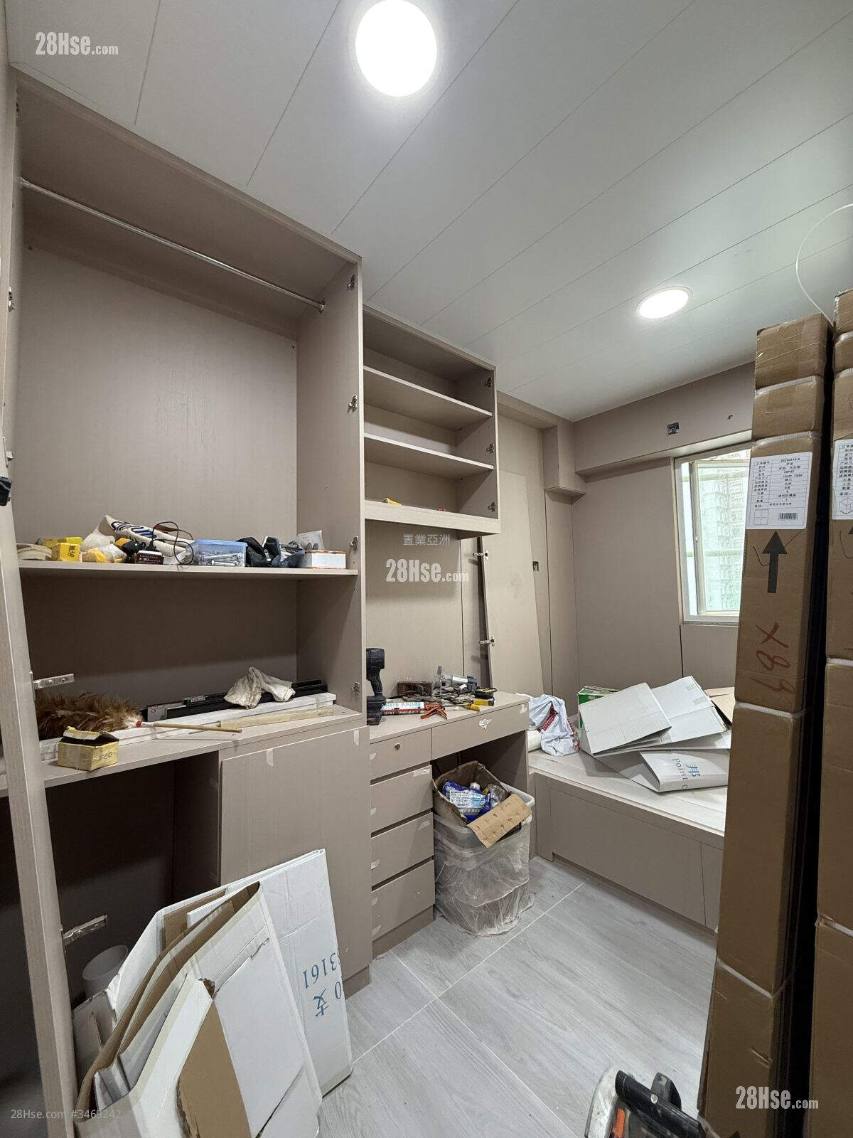 On Lok Mansion Rental Studio , 1 Bathroom 190 ft² ( 17.7 m² )