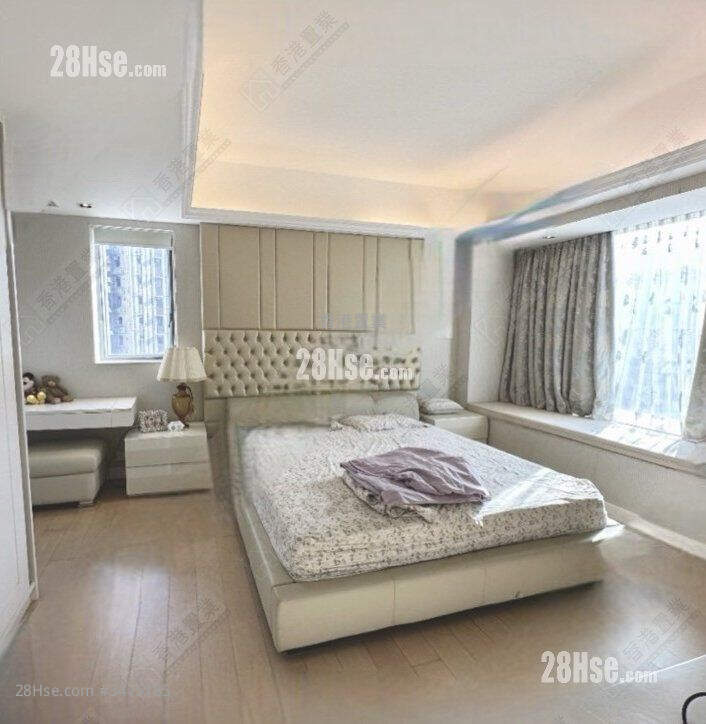 Broadwood Twelve Sell 3 Bedrooms , 3 Bathrooms 1,280 ft² ( 118.9 m² )