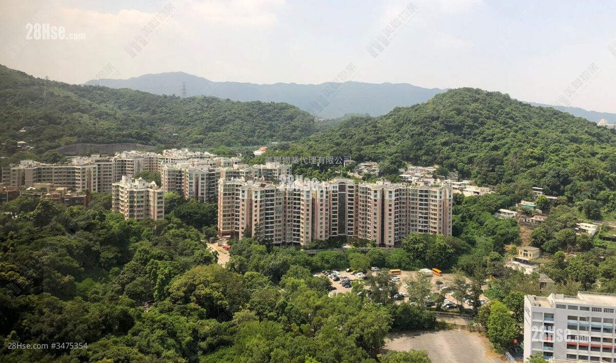 Tak Nga Court Sell 2 Bedrooms , 1 Bathroom 489 ft² ( 45.4 m² )