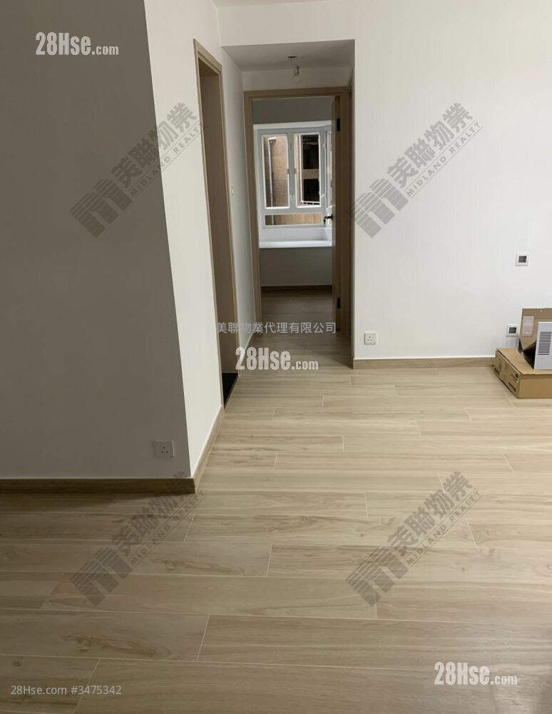 Sun Kwai Hing Gardens Rental 2 Bedrooms , 1 Bathroom 480 ft² ( 44.6 m² )