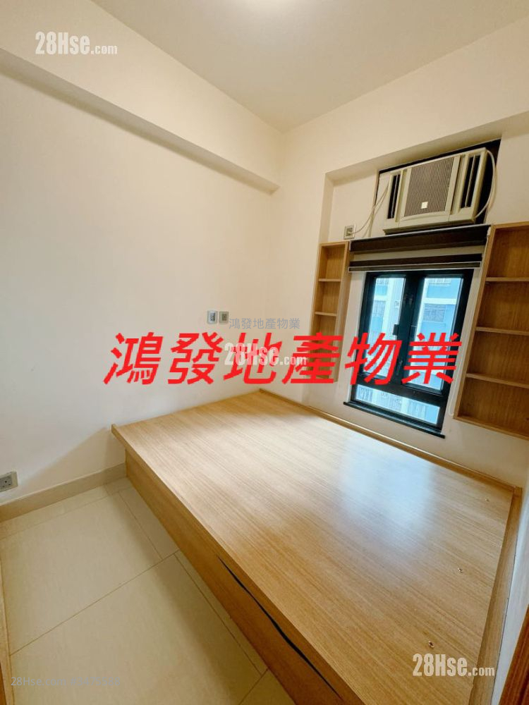 Strong Good Building Sell 1 Bedroom , 1 Bathroom 268 ft² ( 24.9 m² )