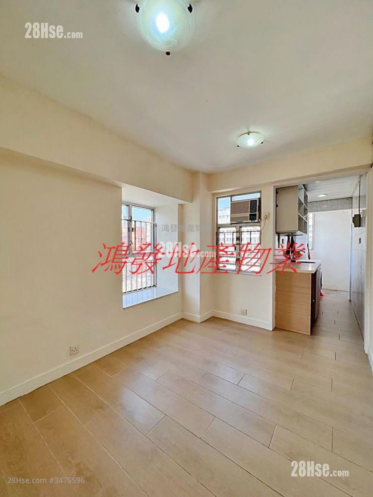 Chee Sing Building Sell Studio , 1 Bathroom 169 ft² ( 15.7 m² )