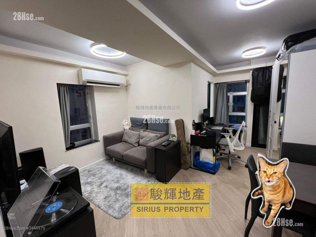Green View Court Sell 1 Bedroom , 1 Bathroom 326 ft² ( 30.3 m² )