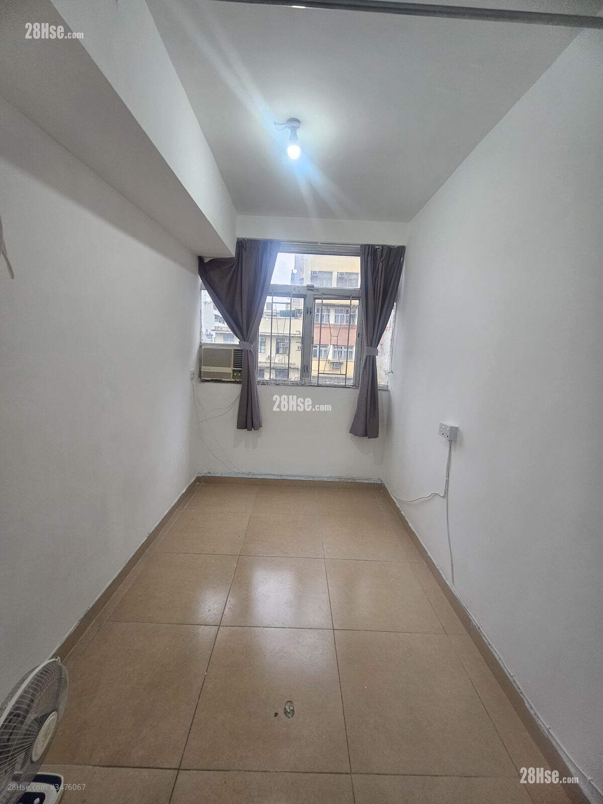 Kam Sing Building Rental Studio , 1 Bathroom 138 ft² ( 12.8 m² )