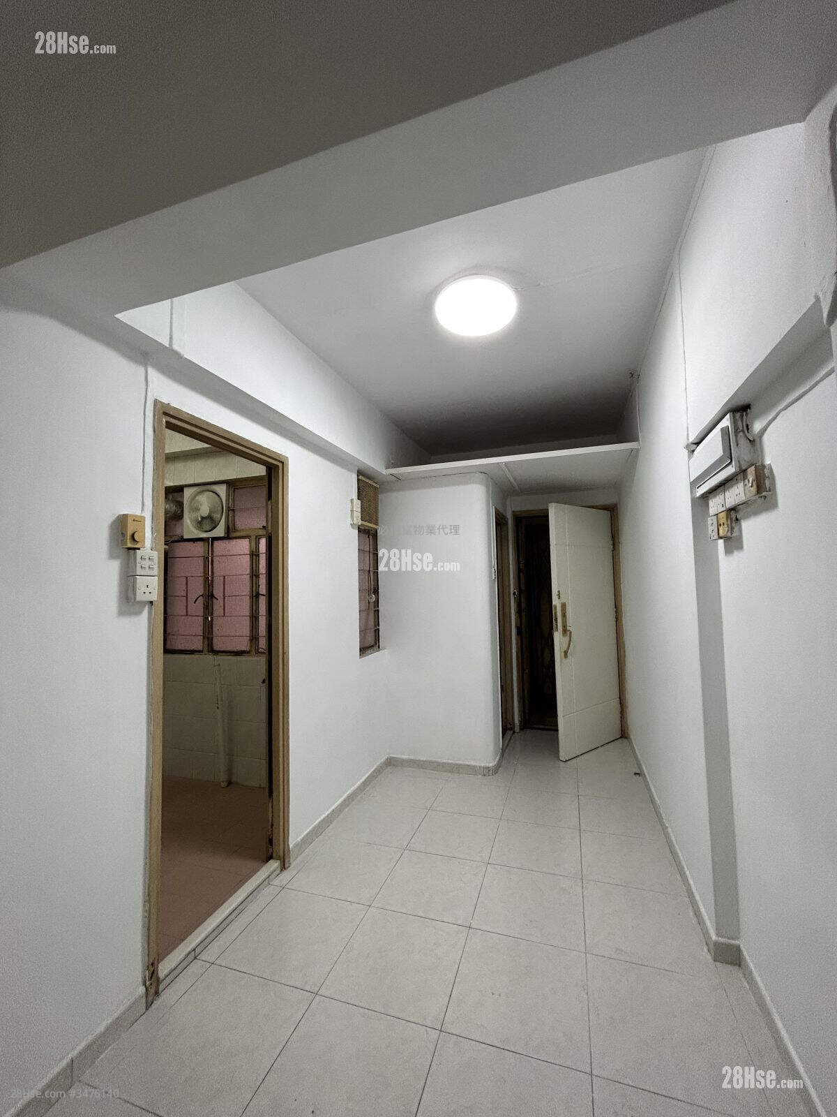 Metro Mansion Sell 2 Bedrooms , 1 Bathroom 400 ft² ( 37.2 m² )