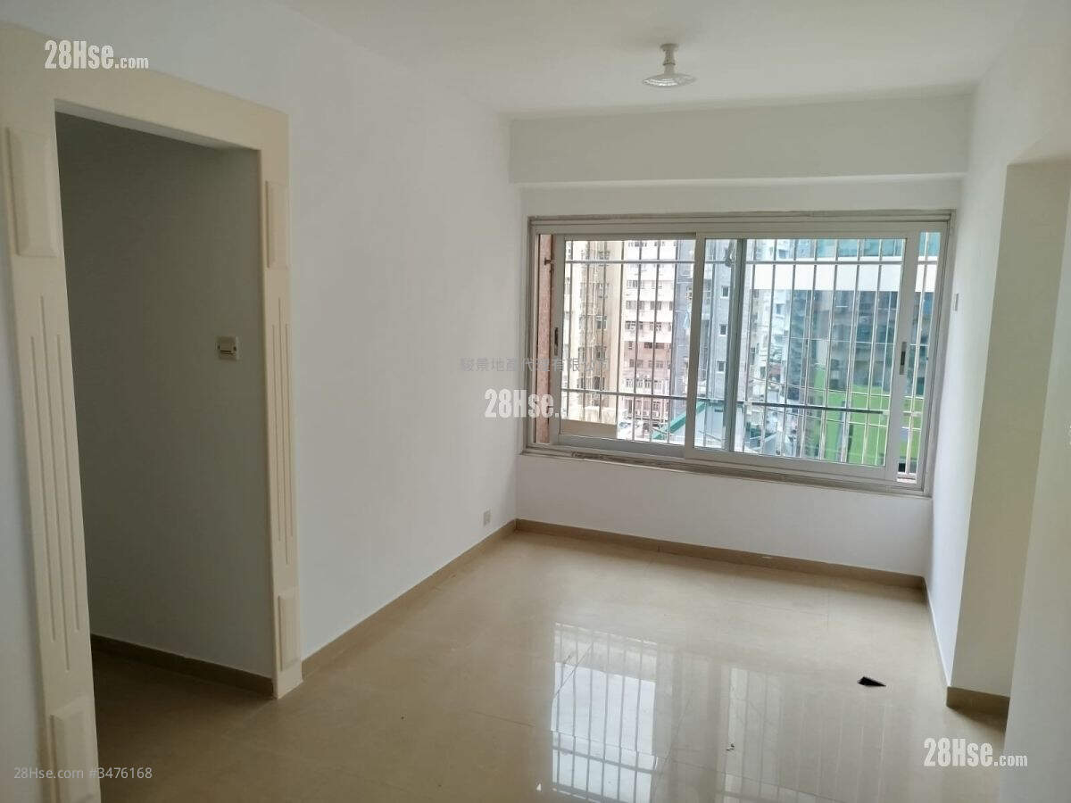 Marble Garden Rental 3 Bedrooms , 1 Bathroom 470 ft² ( 43.7 m² )