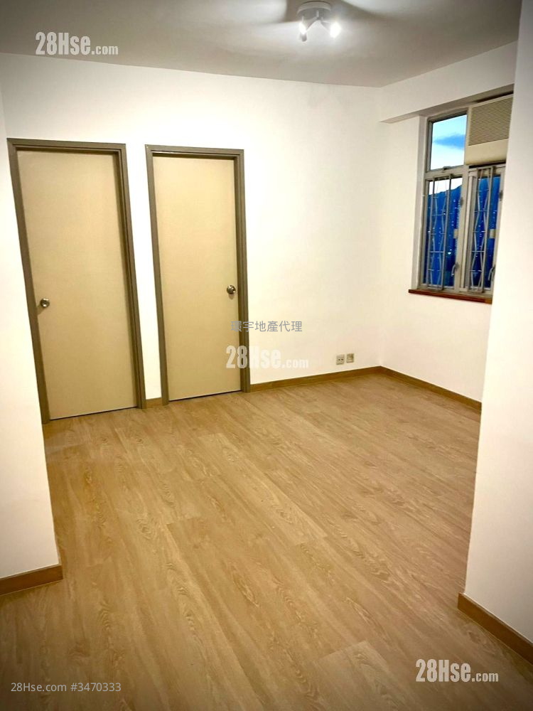 Grandeur Gardens Rental 2 Bedrooms , 1 Bathroom 408 ft² ( 37.9 m² )