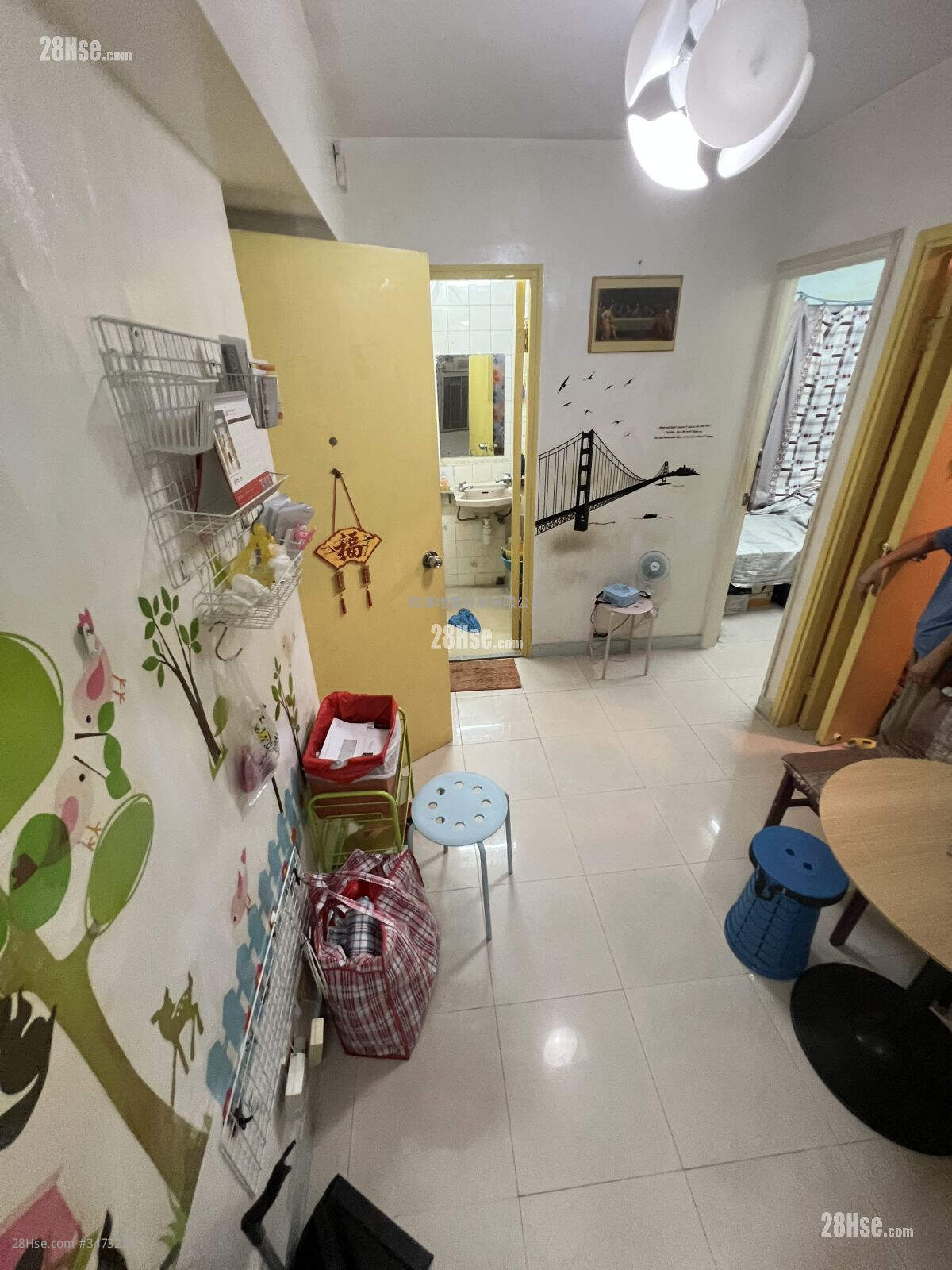 Hayon Building Sell 2 Bedrooms , 1 Bathroom 251 ft² ( 23.3 m² )