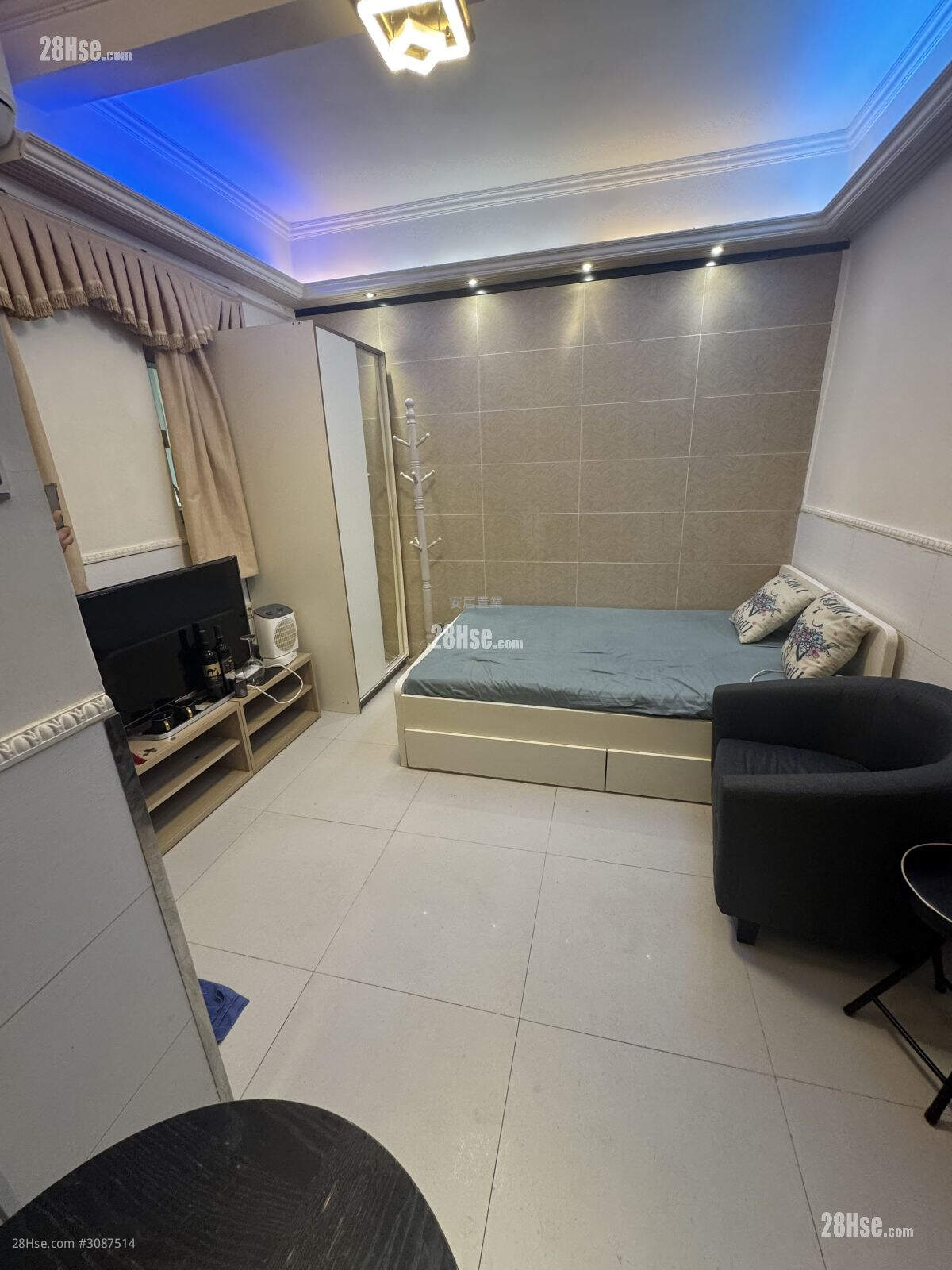 Austin Mansion Rental Studio , 1 Bathroom 150 ft² ( 13.9 m² )