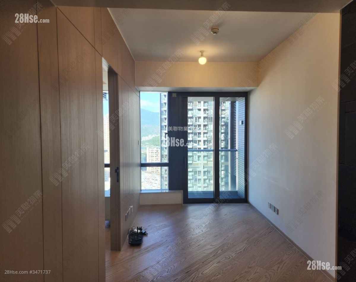 The Arles Rental 1 Bedroom 348 ft² ( 32.3 m² )
