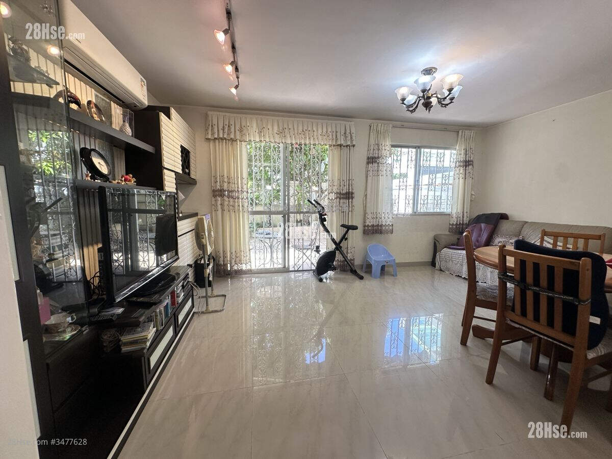 Fairview Park Sell 4 Bedrooms 1,245 ft² ( 115.7 m² )