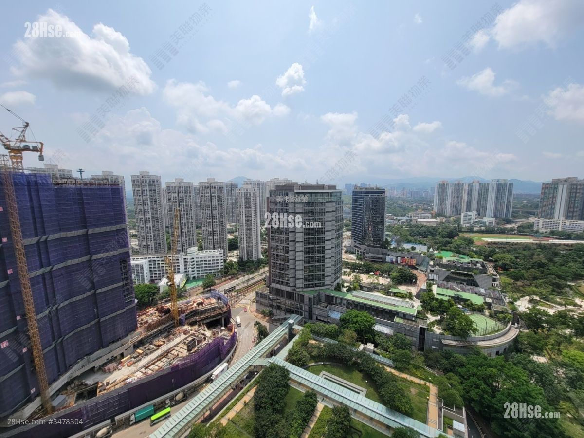 Central Park Towers Rental 5+ Bedrooms , 2 Bathrooms 832 ft² ( 77.3 m² )