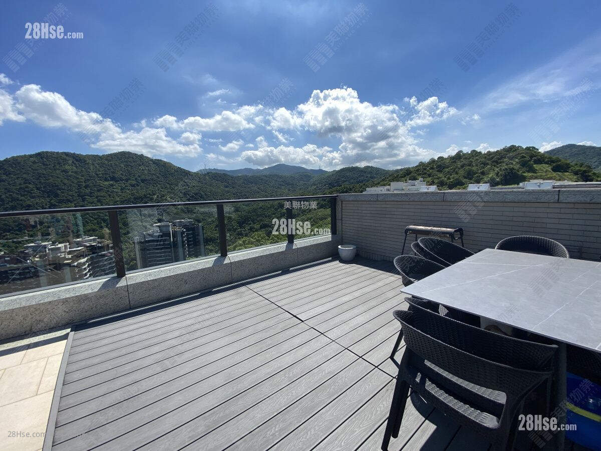 St.moritz Sell 4 Bedrooms 1,522 ft² ( 141.4 m² )