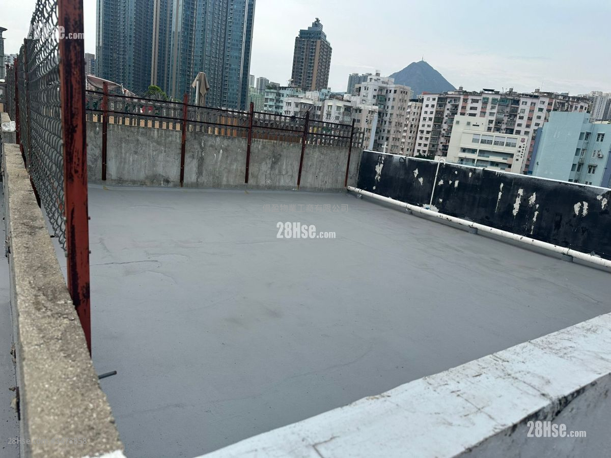 观塘工业中心 售盘 850 平方尺 ( 79.0 平方米 )