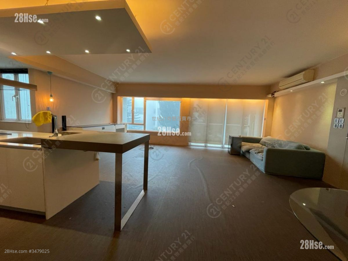 Green Park Sell 2 Bedrooms 1,147 ft² ( 106.6 m² )