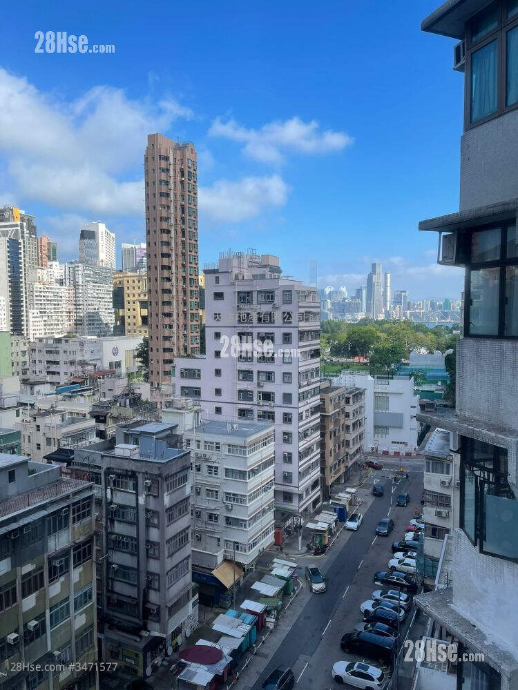 Dragon Centre Rental 2 Bedrooms , 1 Bathroom 551 ft² ( 51.2 m² )