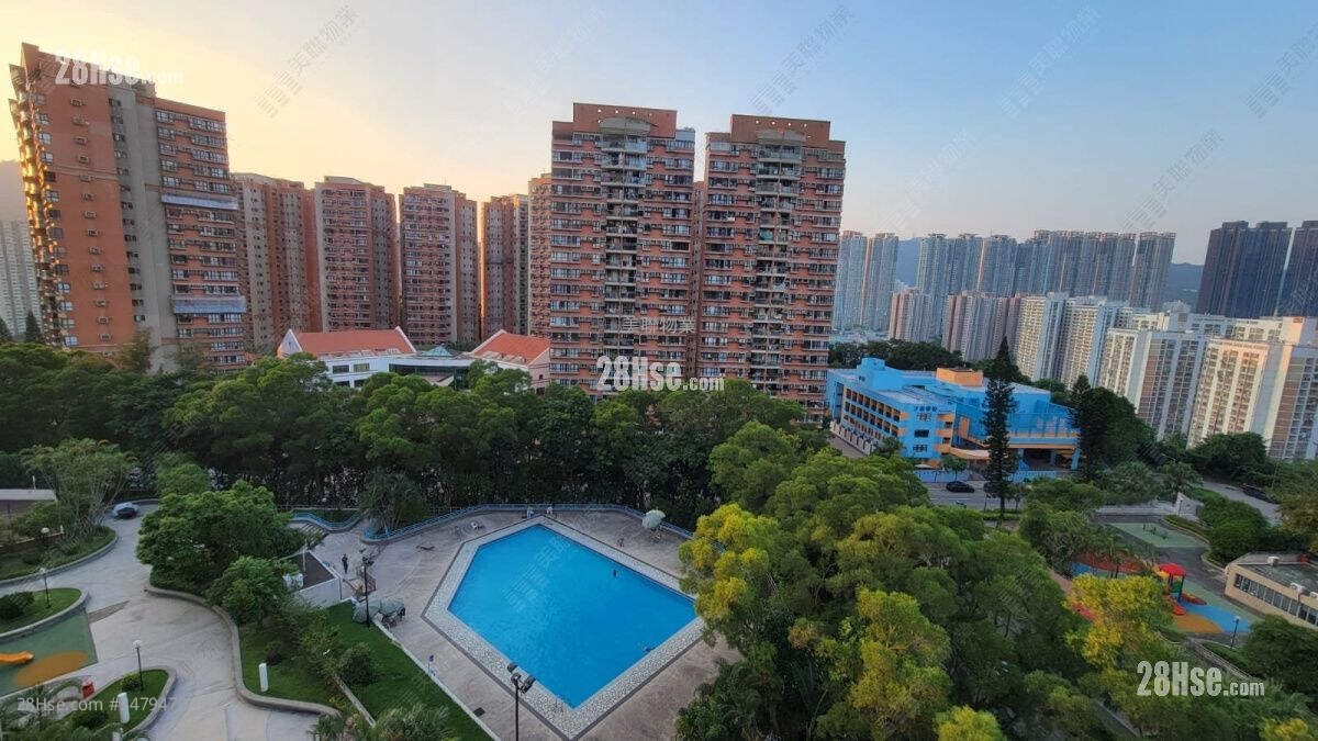 Julimount Garden Sell 3 Bedrooms 1,386 ft² ( 128.8 m² )