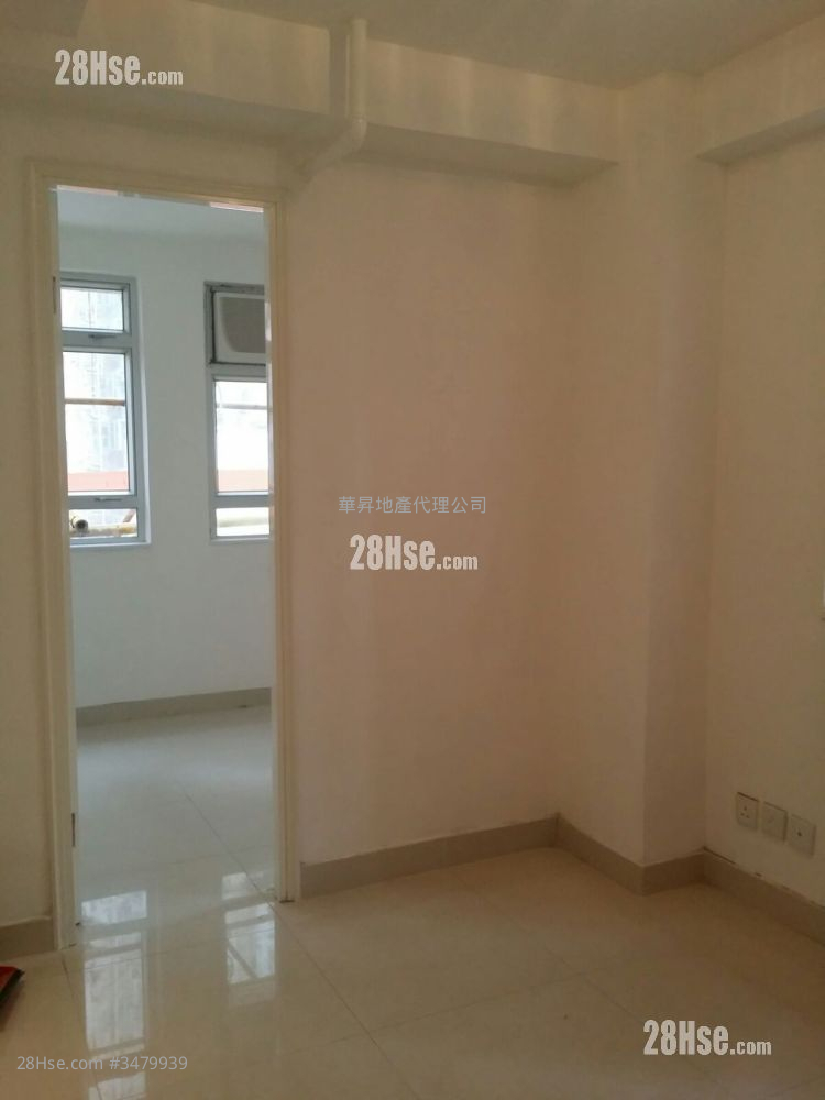 Cheong Lee Building Sell 1 Bedroom , 1 Bathroom