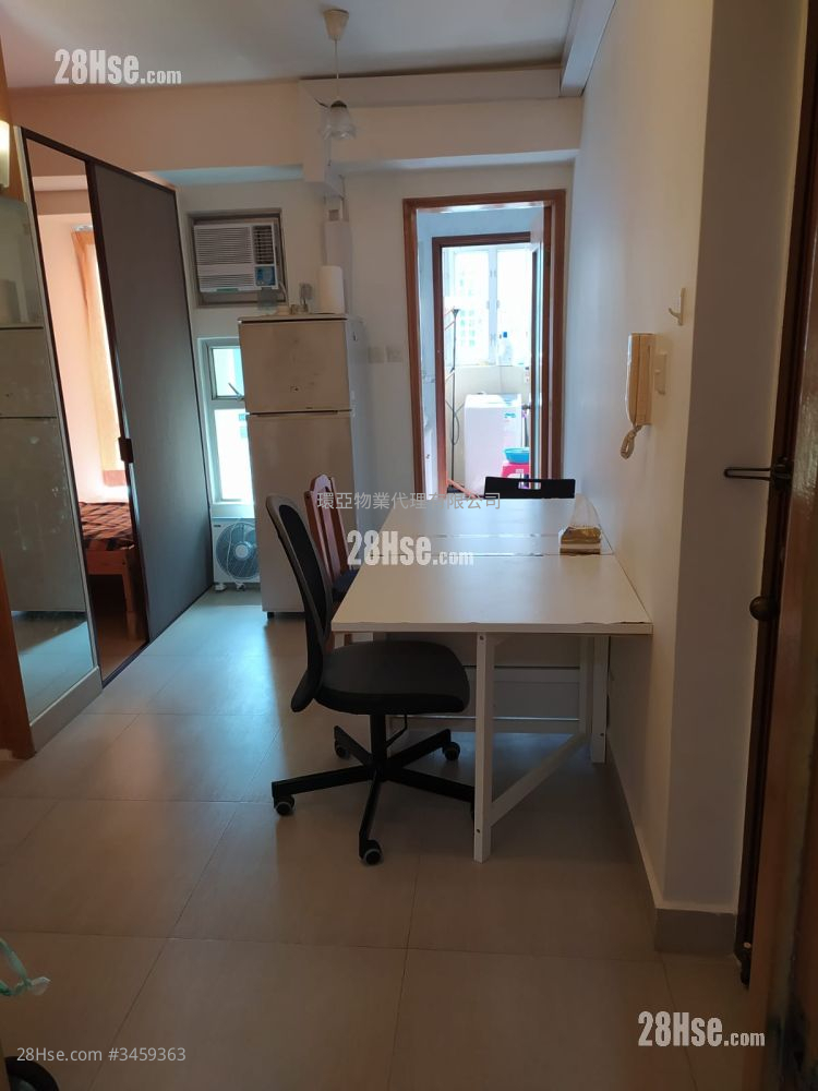 Fairview Court Rental 2 Bedrooms , 1 Bathroom 297 ft² ( 27.6 m² )