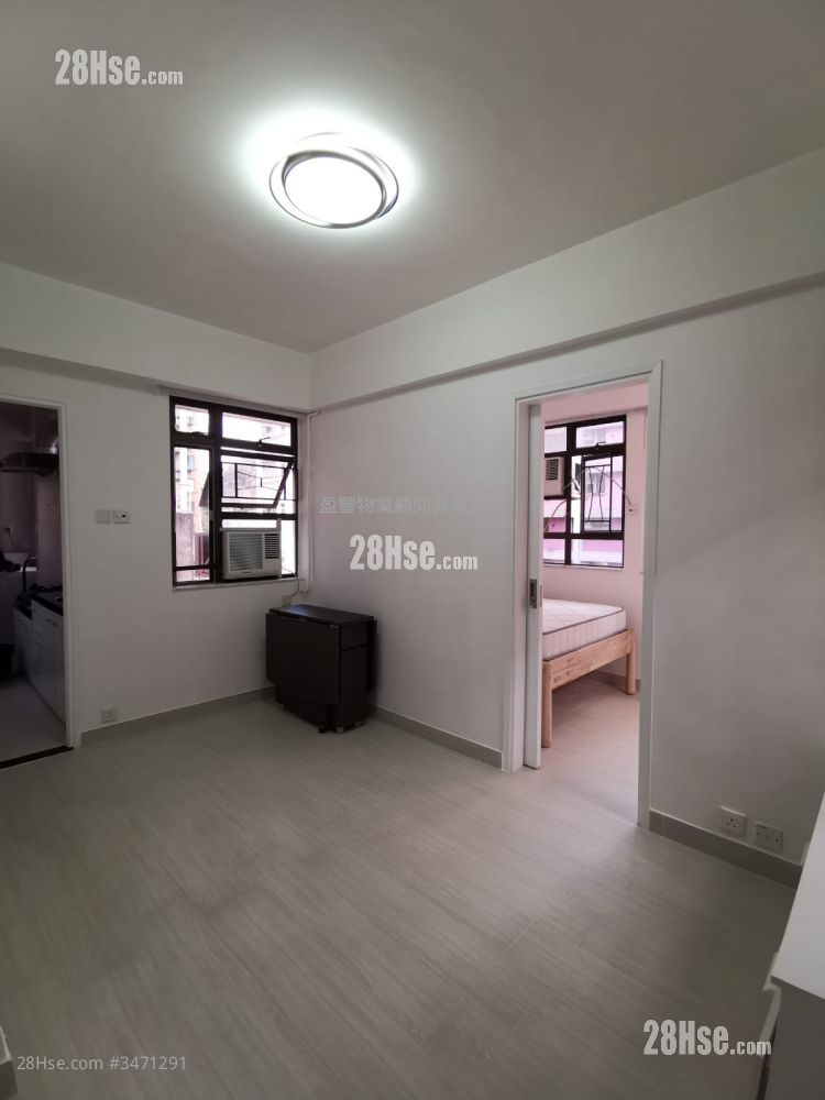 Chi Lok Terrace Sell 1 Bedroom , 1 Bathroom 306 ft² ( 28.4 m² )