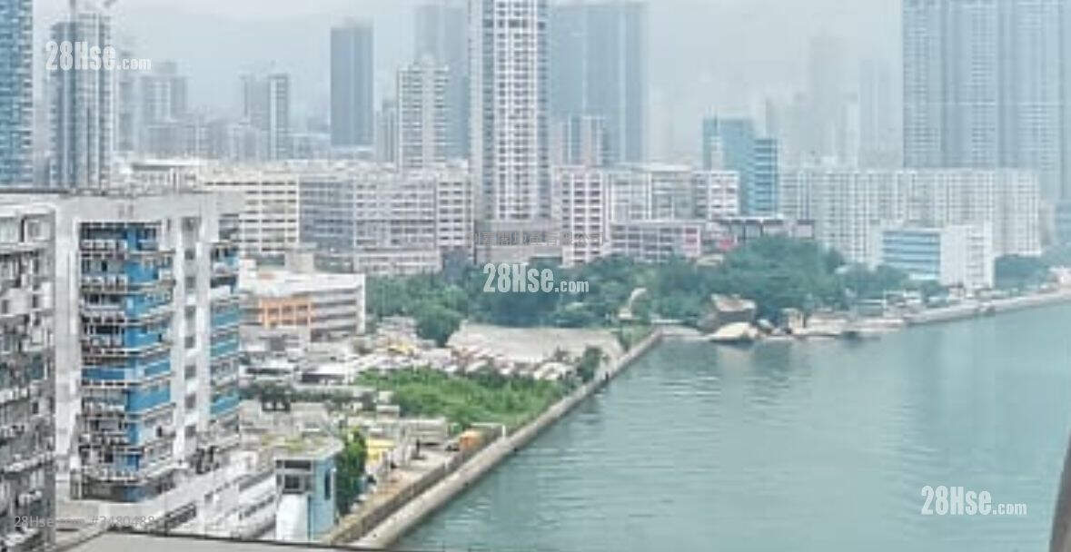 海逸豪园 售盘 3 房 900 平方尺 ( 83.6 平方米 )
