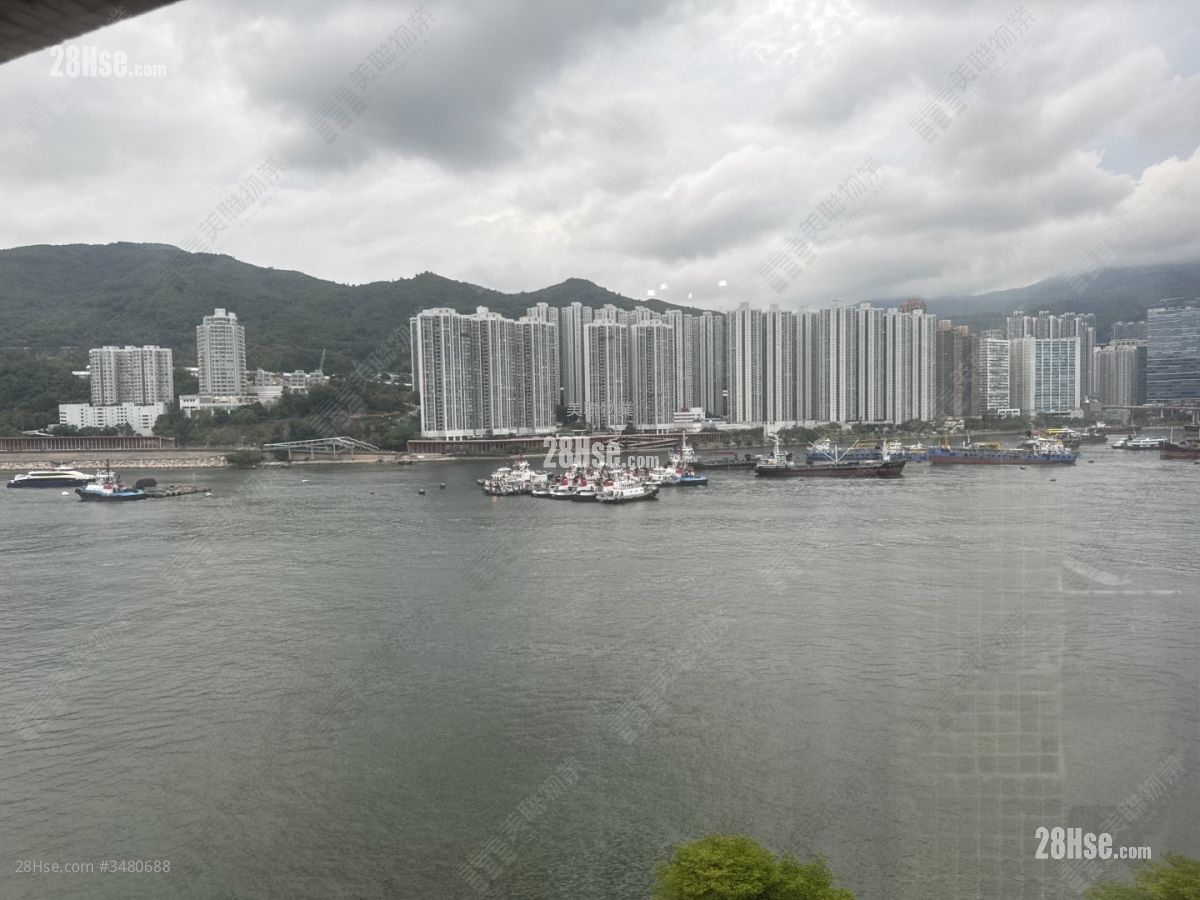 Ching Tai Court Sell 2 Bedrooms , 1 Bathroom 401 ft² ( 37.3 m² )