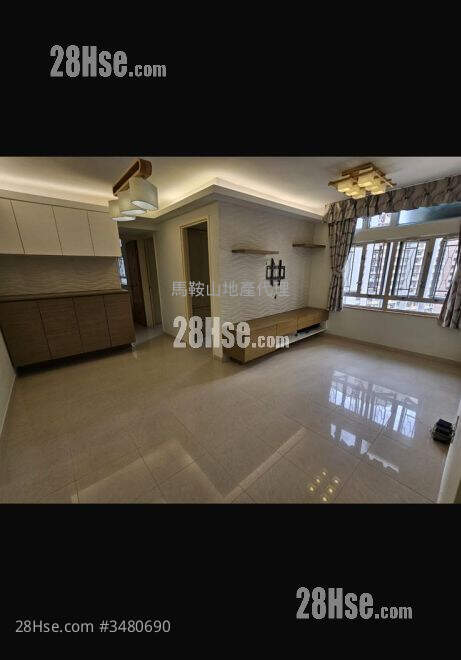 Kam Lung Court Rental 3 Bedrooms 554 ft² ( 51.5 m² )