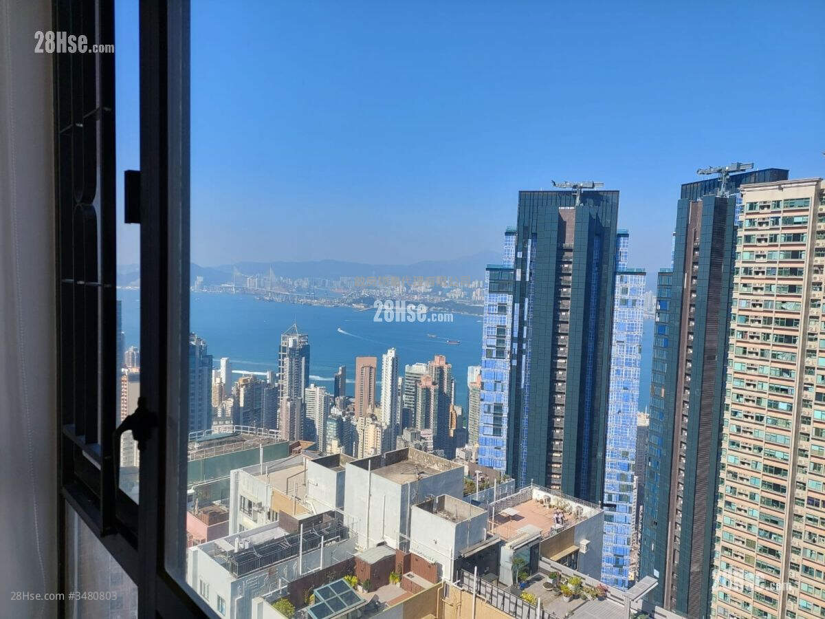 Valiant Park Rental 3 Bedrooms , 2 Bathrooms 802 ft² ( 74.5 m² )