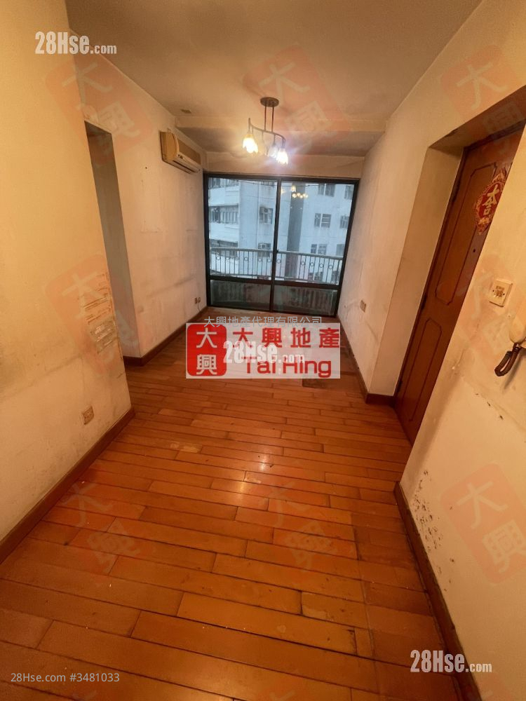 Jolly Garden Sell 2 Bedrooms , 1 Bathroom 369 ft² ( 34.3 m² )