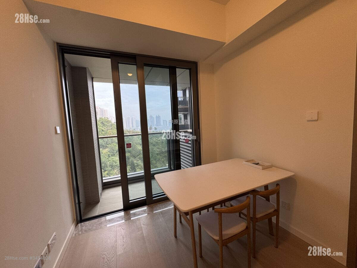 Koko Hills Rental 310 ft² ( 28.8 m² )