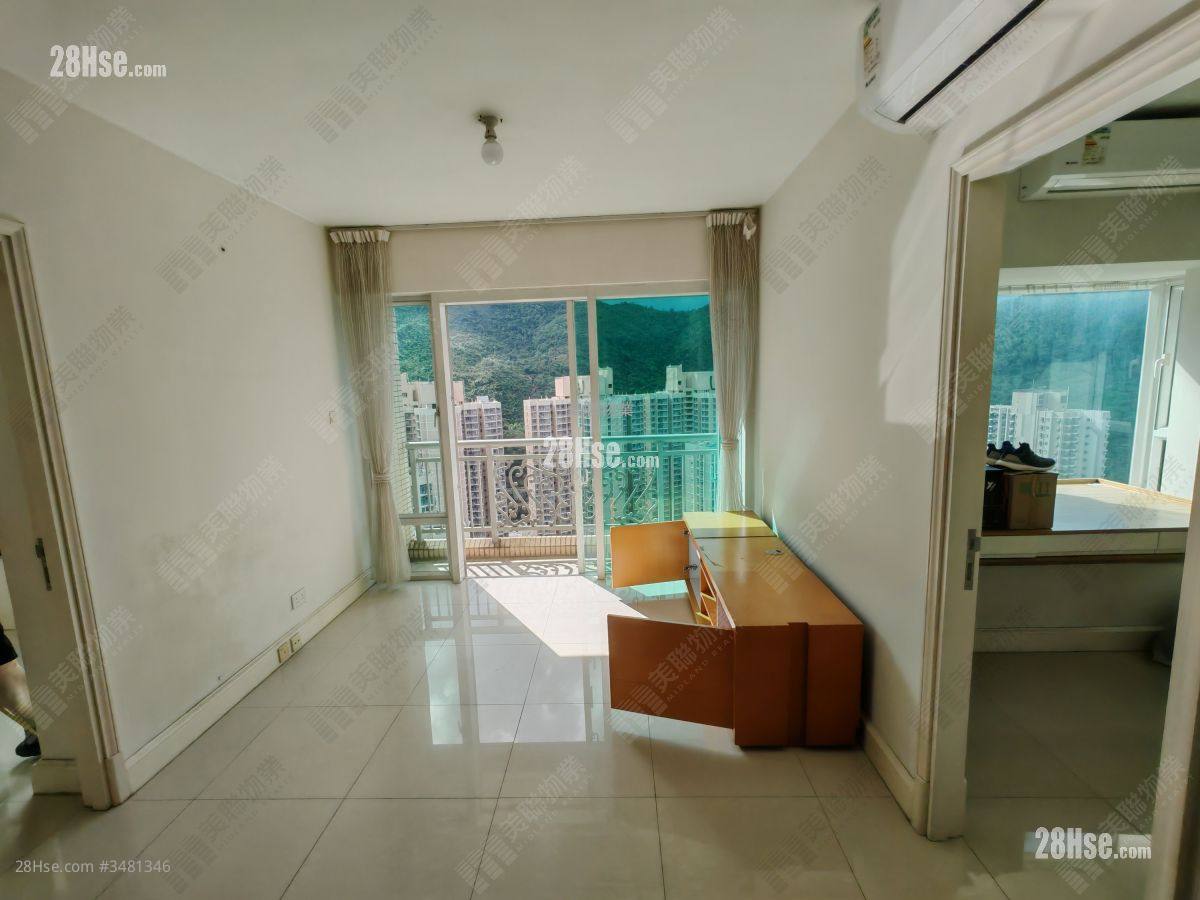 Metro Town Rental 2 Bedrooms , 1 Bathroom 513 ft² ( 47.7 m² )