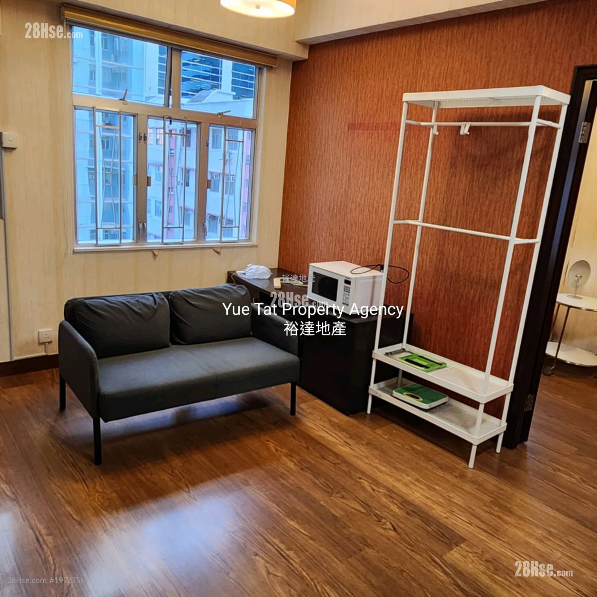 Riviera Mansion Rental 1 Bedroom , 1 Bathroom 348 ft² ( 32.3 m² )