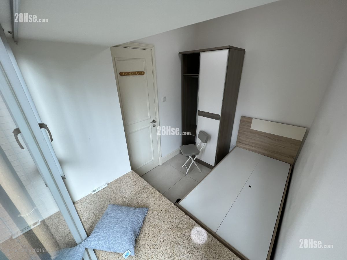 Metro Town Rental 90 ft² ( 8.4 m² )