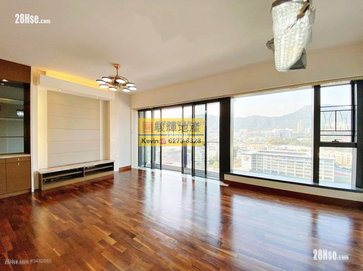 The Ultimate Rental 3 Bedrooms , 2 Bathrooms 1,089 ft² ( 101.2 m² )