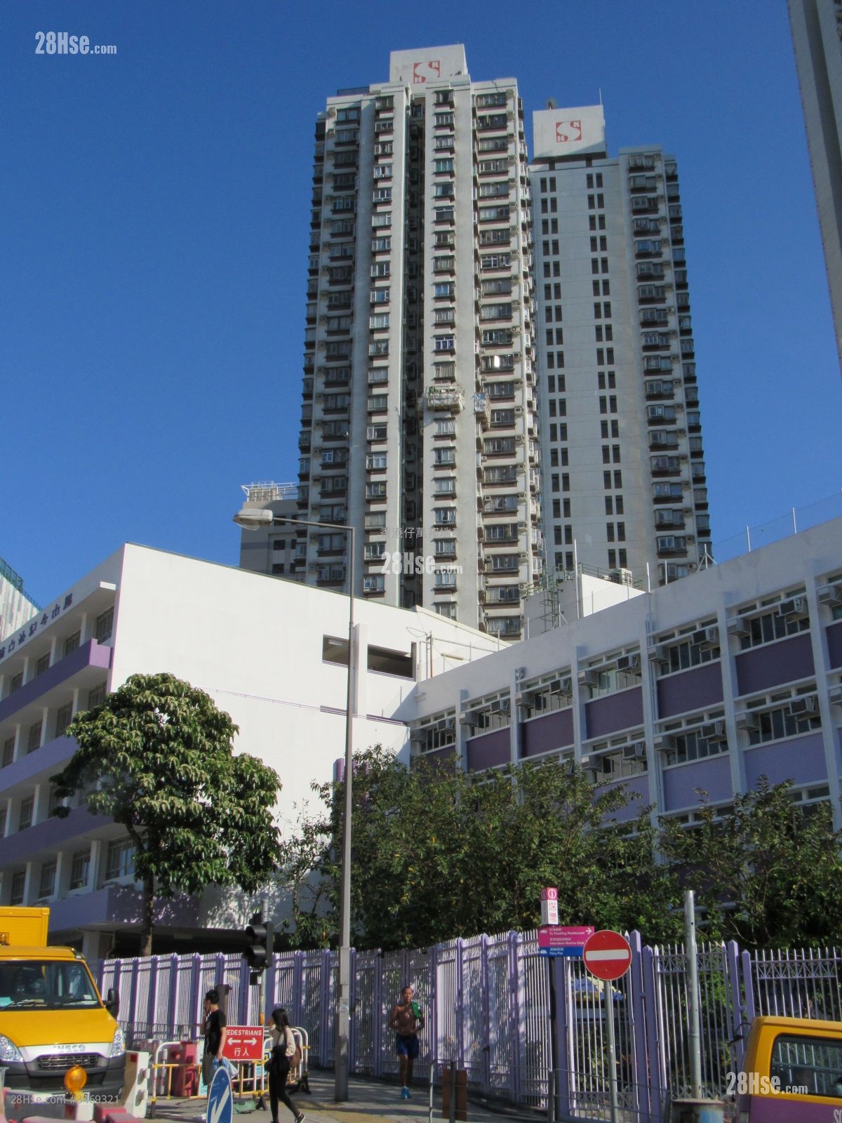 Grandview Garden Rental 1 Bedroom 299 ft² ( 27.8 m² )