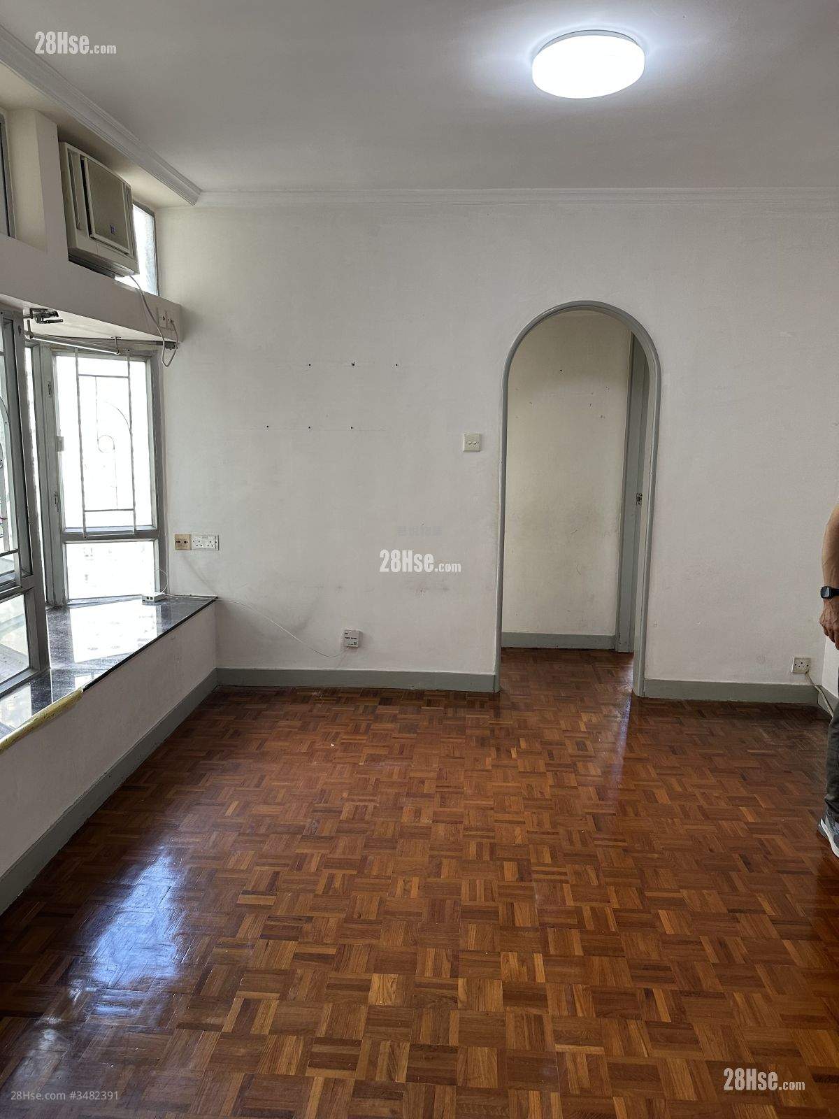 Riviera Gardens Rental 2 Bedrooms , 1 Bathroom 422 ft² ( 39.2 m² )