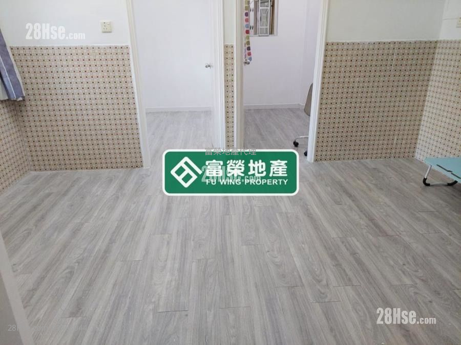 东发楼 租盘 2 房 , 1 浴室 380 平方尺 ( 35.3 平方米 )