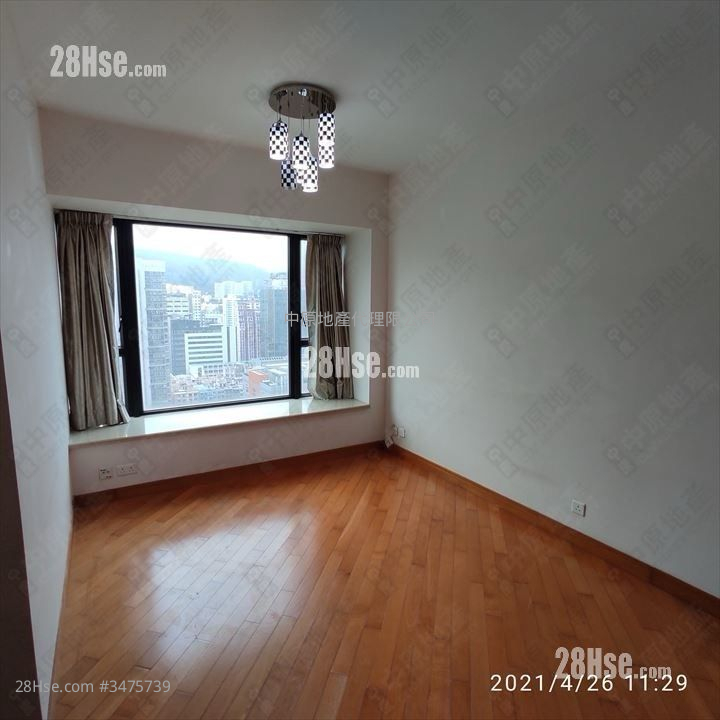 Chelsea Court Sell 2 Bedrooms , 1 Bathroom 450 ft² ( 41.8 m² )