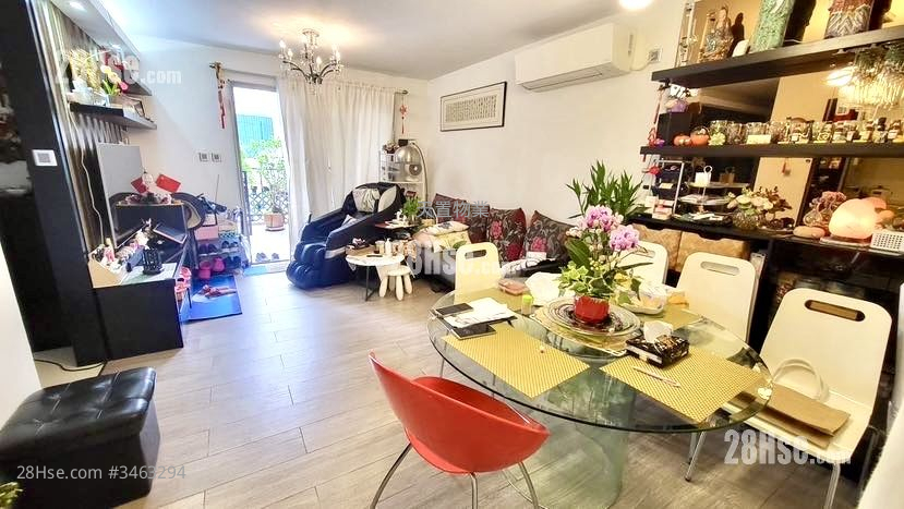 Nai Wai Sell 3 Bedrooms , 1 Bathroom 700 ft² ( 65.0 m² )
