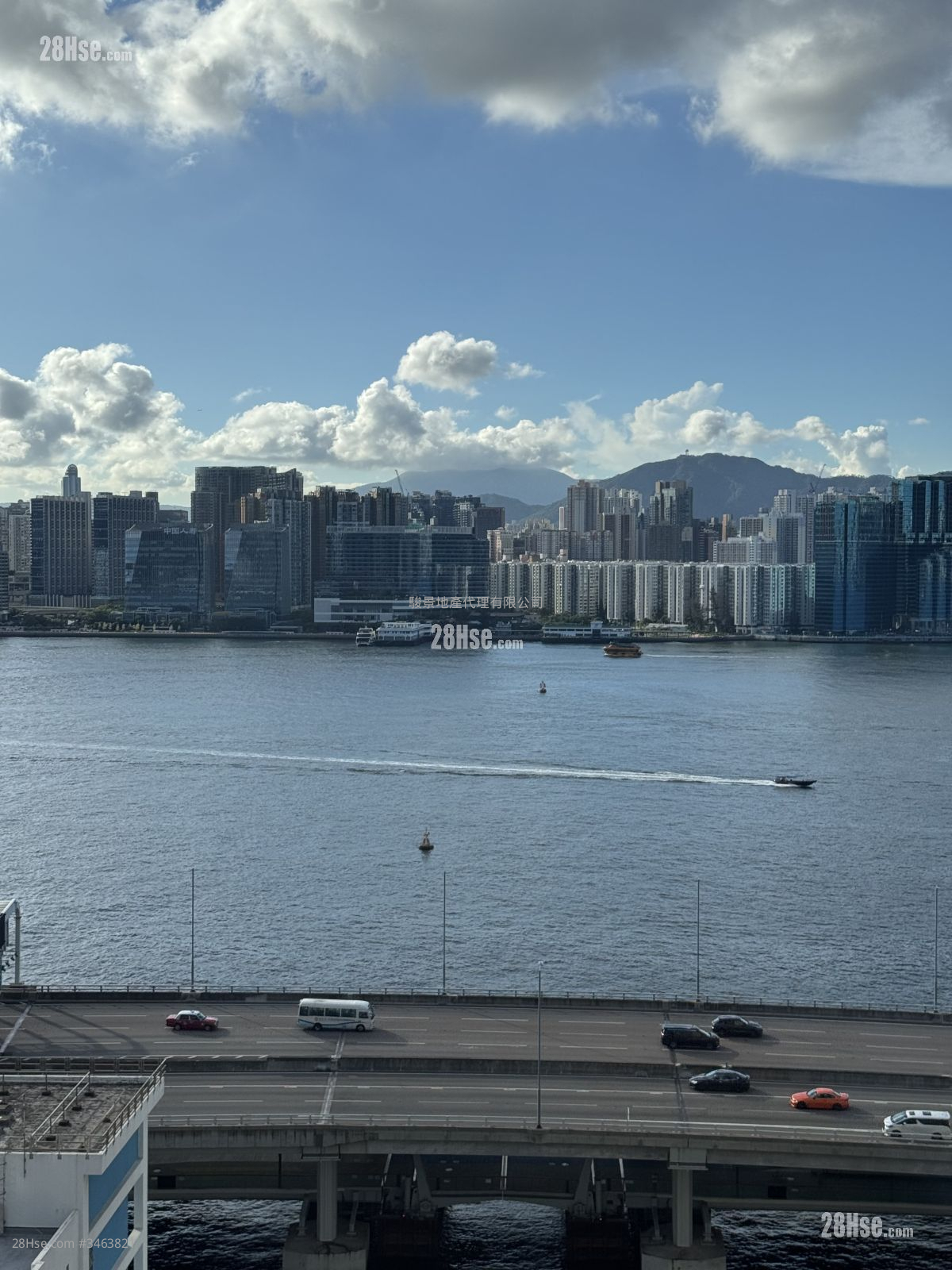 Seaview Building Rental 1 Bedroom , 1 Bathroom 288 ft² ( 26.8 m² )