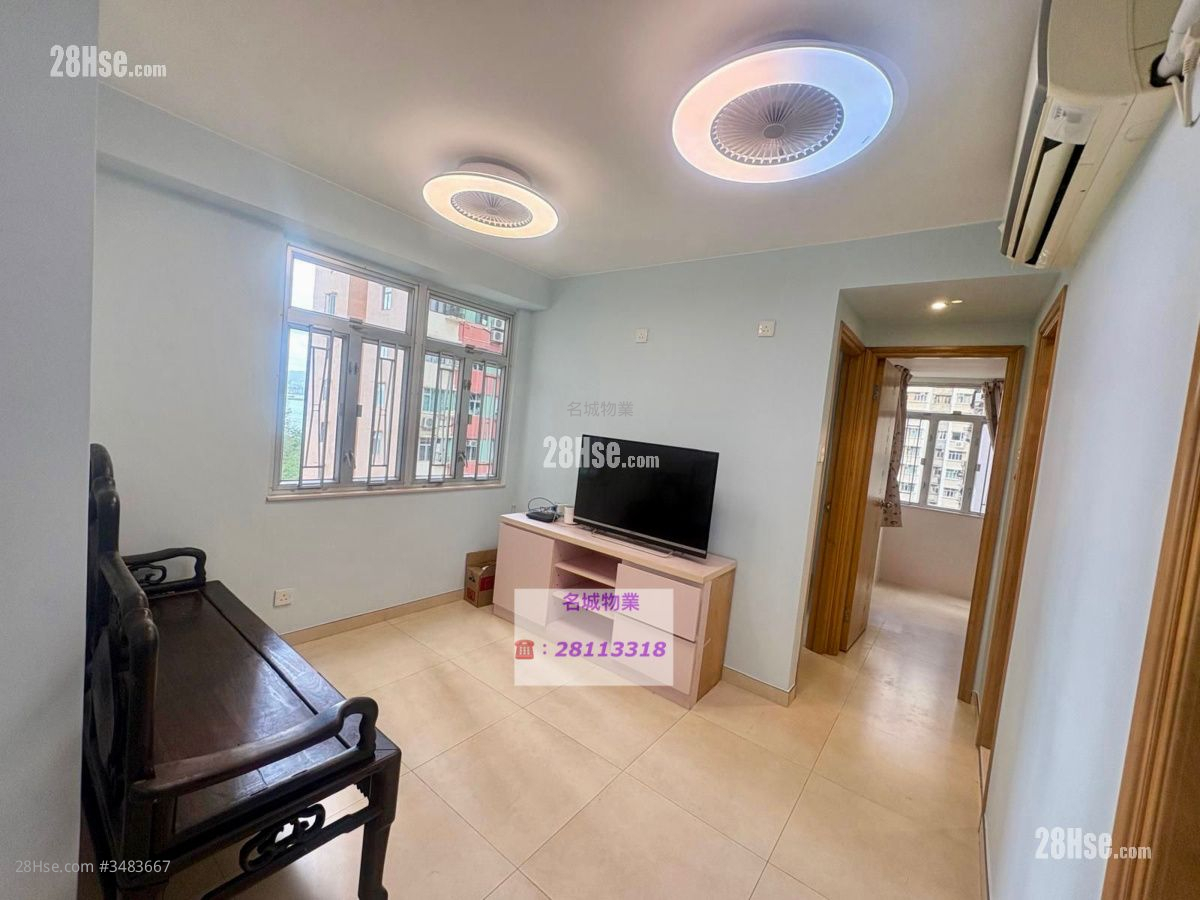 Pearl Court Rental 2 Bedrooms , 1 Bathroom 432 ft² ( 40.1 m² )